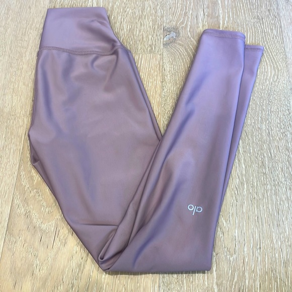 ALO Yoga Pants - Alo yoga high waisted leggings
